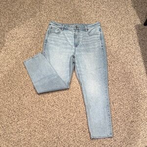 American Eagle Outfitters Light Blue Mom Jeans
